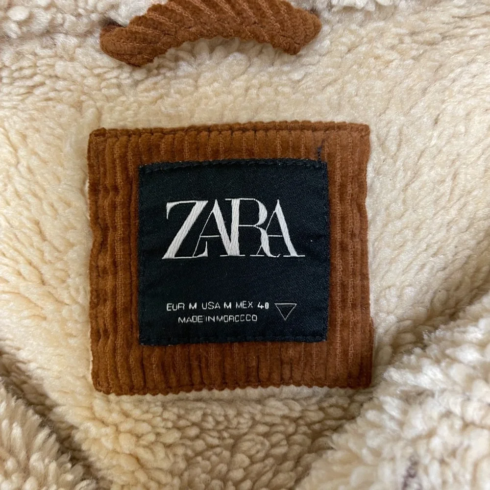Zara Corduroy Trucker Jacket Mens Medium Brown Sherpa Lined Button Front Winter